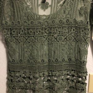 Forever 21 Green lace top